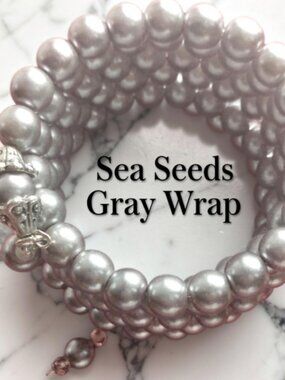 "Sea Seeds Gray Wrap" Handmade Gray Pearl Memory Wire Wrap Bracelet